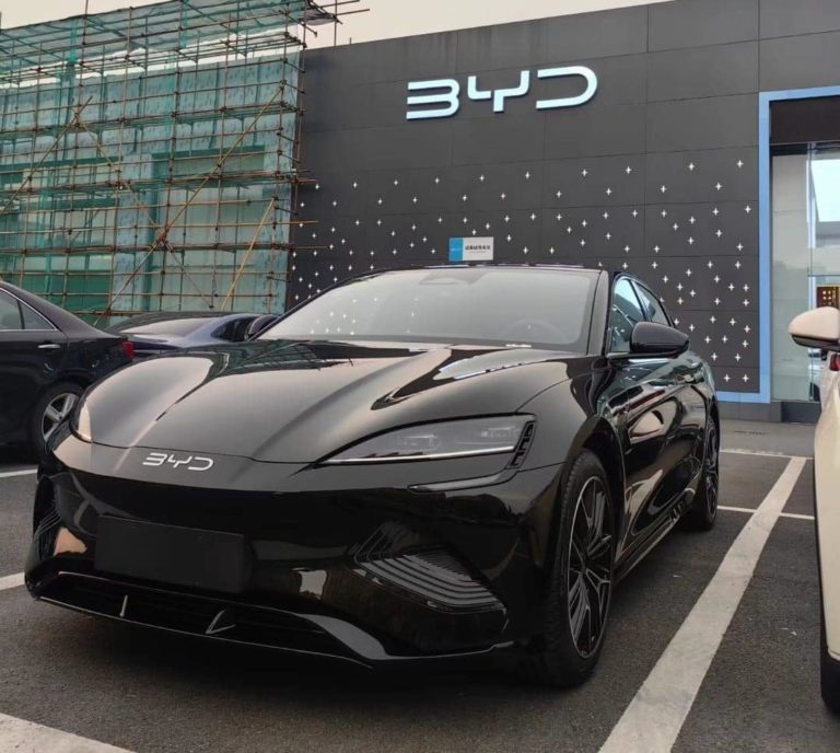 BYD entra no setor de mineração no Brasil com aquisição de lotes no Vale do Lítio