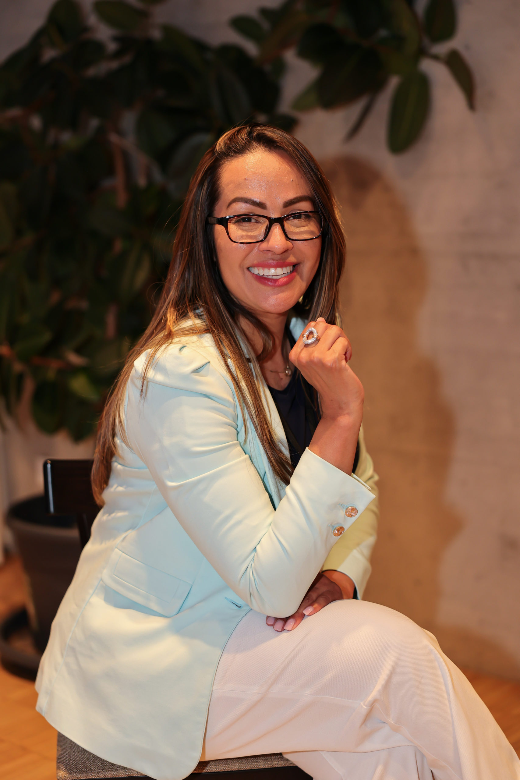 Da excelência automotiva à inovação digital: a trajetória internacional da empresária Adriene Silva
