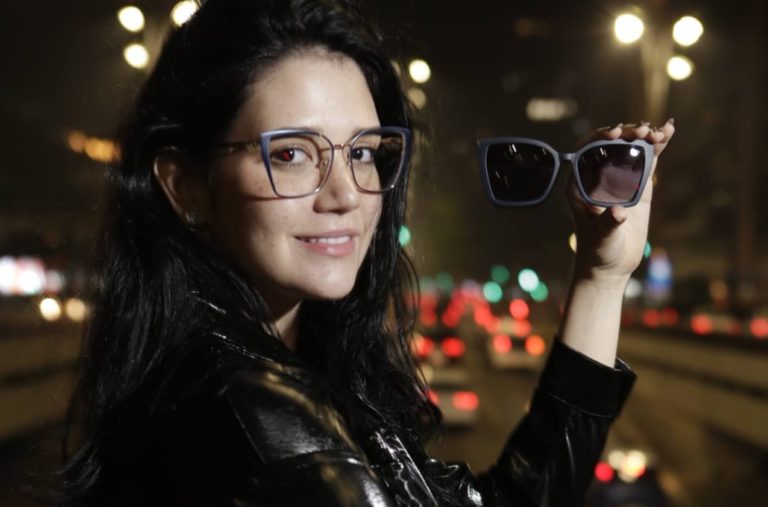 Hyaren a Soares fotografar campanha de óculos