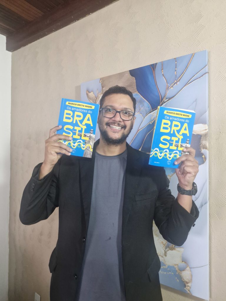Marco Brito Mioni retrata o país real em “Os Amadores do Brasil”, uma viagem literária entre humor, crítica e afeto