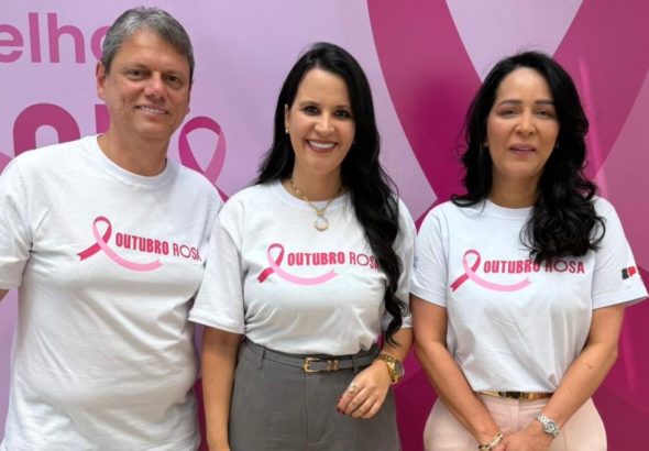 Tarcísio chama Leticia Aguiar de “embaixadora do Vale” e primeira-dama declara apoio à deputada